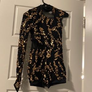 Weissmans black and gold one sleeve bike tard